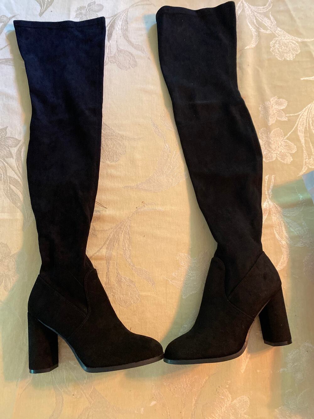 New Express Black Faux Suede Over The Knee Boots Women Size 7 Heel